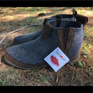 NWT Haflinger German Wool Moccasins Shoes W 9 M 7